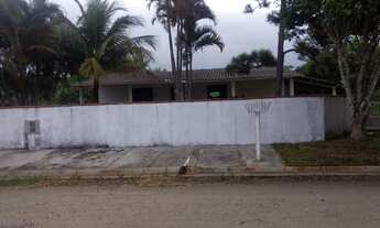 Imagem 2: Casa grande com 2 terrenos próximo ao centro de Ilha Comprida