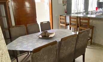 Imagem 3: Casa para venda possui 180 metros quadrados com 3 quartos sendo um suíte condomínio fechad