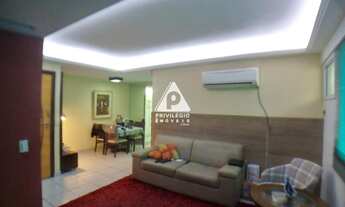 Imagem: 2 Quartos, suíte, 2 varandas, vaga piscina