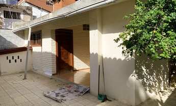Imagem 7: Casa Lagoa Nova a 30m do Inst. Radiologia 235m2 área Const. e 395m2 terreno, 4 Qt (2s