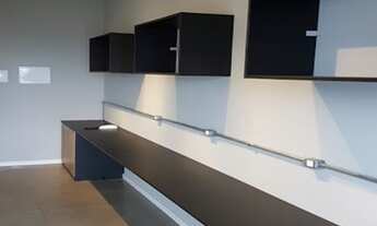 Imagem 2: Sala comercial para venda - Ed. NWT (Grajaú) - Reformada e decorada