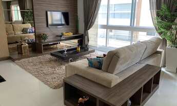 Imagem 3: 4 Suítes - 50 metros da praia!