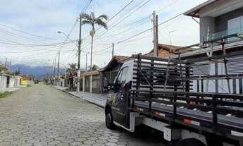 Imagem 2: Sobrado com 3 dormitórios à venda, 67 m² por R$ 750.000,00 - Maracanã - Praia Grande/SP