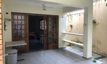 Imagem 4: Casa de condomínio para venda possui 360 metros quadrados com 4 quartos