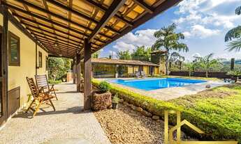 Imagem 3: Casa de rua à Venda no Jardim Parnaíba e próximo ao Centro Histórico de Santana de Parnaíb