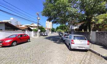 Imagem 2: Excelente Casa Duplex à Venda, No Bairro Praia do Pecado Macaé-RJ
