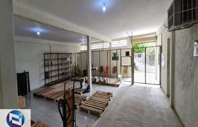 Imagem 6: Galpão/Depósito/Armazém para Venda ou Locação Com 10 Salas; Recepção, 08 W.C; 02 Cozinhas