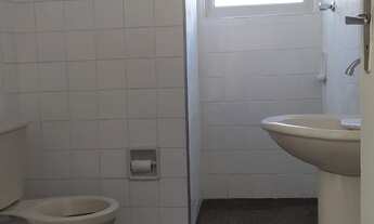 Imagem 7: Apartamento amplo com aprox. 100m² com 2 dormitórios, 01 vaga