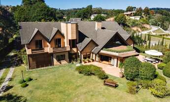 Imagem 3: Casa para venda com 1000 metros quadrados com 8 quartos em Alto do Capivari - Campos do Jo