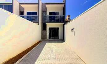 Imagem: LINDO SOBRADO EM ITAPEMA!