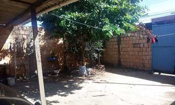 Imagem 2: Casa para venda possui 90 metros quadrados com 2 quartos em Del Lago II - Brasília - DF