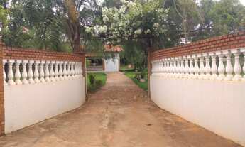 Imagem: Chácara com 2.000m², casa com 2 quartos