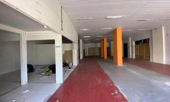 Imagem 2: Loja de 400m² em Laranjeiras