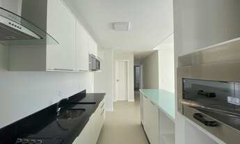 Imagem 6: Apartamento à venda, 2 dormitórios sendo 2 Suítes, semi mobiliado, centro Florianópolis