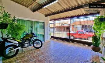 Imagem 4: Uma casa MUITO CHARMOSA no Jardim Santa Bárbara! Com um quintal incrível!