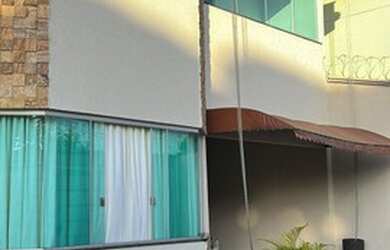 Imagem 2: Vende Um Lindo Sobrado Residencial Balneário - Goiânia - GO