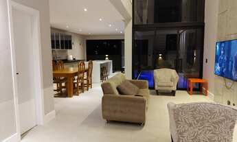 Imagem 6: Casa de condomínio para venda possui 218 metros quadrados com 3 quartos