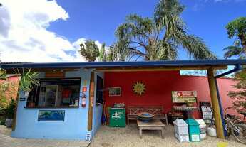 Imagem 3: Pousada em funcionamento na vila de Itamambuca