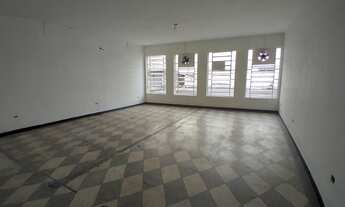 Imagem 3: Salão com 200 m² excelente para academias