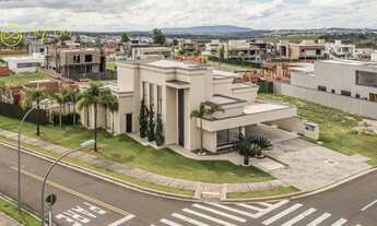 Imagem: Casa Nova com 03 Dormitórios á venda sendo