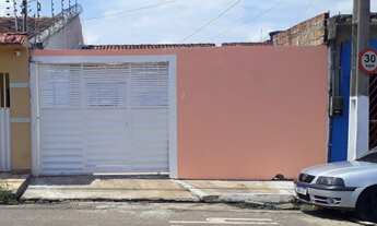 Imagem: Casa. 2/4,1 vaga de garagem, no bairro do