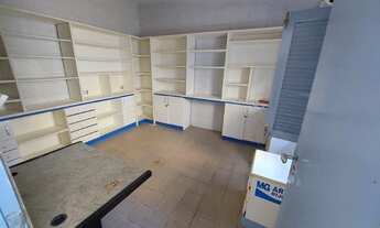 Imagem 7: JN) Alugo casa com 1.000m² de área total, a 100m da praia!