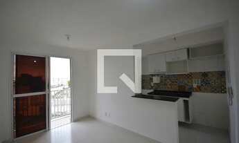 Imagem 2: Apartamento para Aluguel - Irajá, 2 Quartos, 50 m2