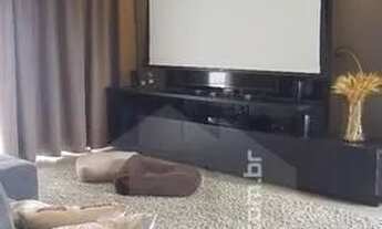 Imagem 7: Casa de alto padrão para venda ou locação em condomínio fechado com quatro suítes no bairr