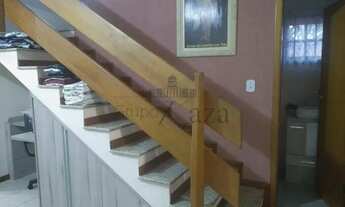 Imagem 6: Casa Sobrado - Bosque dos Eucaliptos - 4 Dormitórios - 140m²