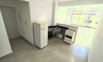 Imagem 9: Apartamento à venda com 2 dormitórios e 1 vaga na quadra da Praia Aparecida