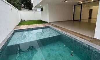 Imagem 2: Casa Terrea 100% Mobiliada com 3 Suites no Alphaville 2 + Escritorio Espaço Gourmet e Pisc