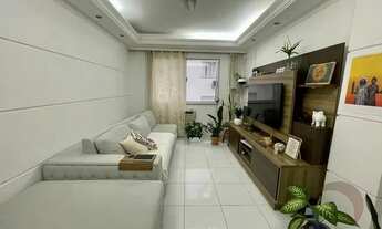 Imagem 2: Apartamento para venda possui 83 metros quadrados com 3 quartos em Centro - Florianópolis