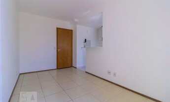 Imagem 6: Apartamento para Aluguel - Irajá, 2 Quartos, 55 m2