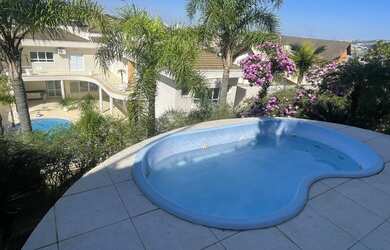 Imagem 4: Casa à venda com 852m2 com 4 suítes