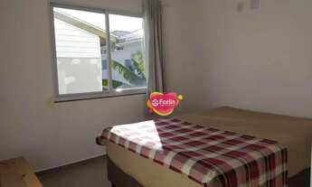 Imagem 2: Apartamento com 2 dormitórios para alugar, 50 m² por R$ 2.786,40/mês - Campeche - Florianó