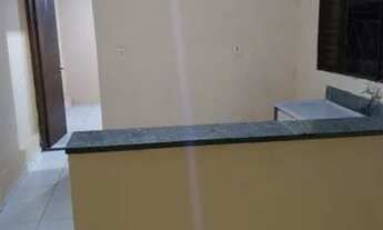 Imagem 1: Casa de fundos sol nascente