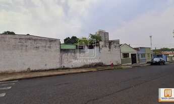 Imagem 1: Casa (térrea na rua) 16 dormitórios, cozinha planejada