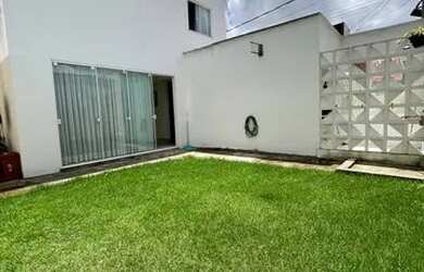 Imagem 4: Casa de condomínio para venda tem 130 metros quadrados com 3 quartos