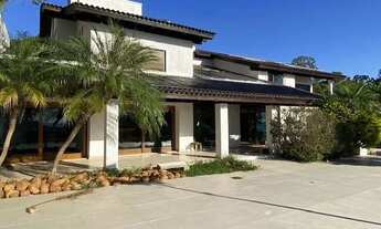 Imagem: ÚNICA e inigualável casa com 890m2 privativos