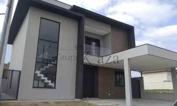 Imagem: Casa Condomínio - Em Construção - Residencial