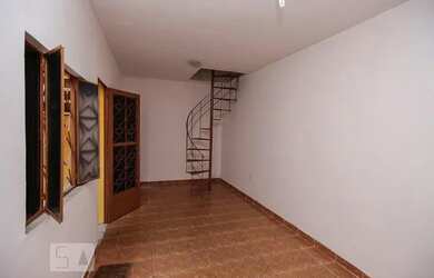 Imagem 2: Casa para Aluguel - Piedade, 2 Quartos, 75 m2