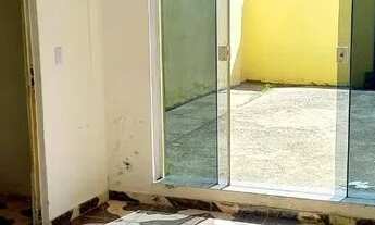 Imagem 3: Madureira Casa Portela imóveis tem casa em Rua Principal com 2 qtos, serve comércio ou re