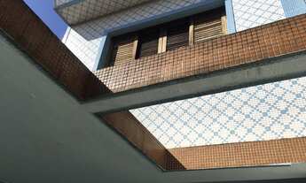 Imagem 2: Sobrado para aluguel possui 250 metros quadrados com 3 quartos