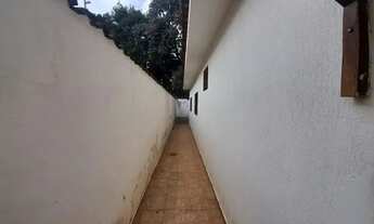 Imagem 6: Casa com 2 dormitórios para alugar, 60 m² por R$ 850/mês - Parque das Figueiras - Ribeirão