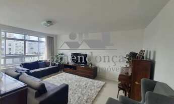 Imagem 2: Apartamento à venda na Rua Itacolomi com 3 quartos ( 1 suíte ) e 2 vagas, 143m2