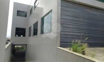 Imagem 3: AMPLO GALPÃO NA CASA VERDE