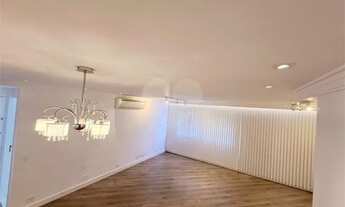 Imagem 1: São Paulo - Apartamento Padrão - MOEMA