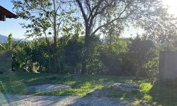 Imagem 4: Vendo Residência em amplo terreno na Av Papemborg