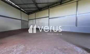Imagem: Loja Comercial Luizote de Freitas 193m²