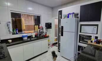 Imagem 2: VENDO NA MARAMBAIA (D